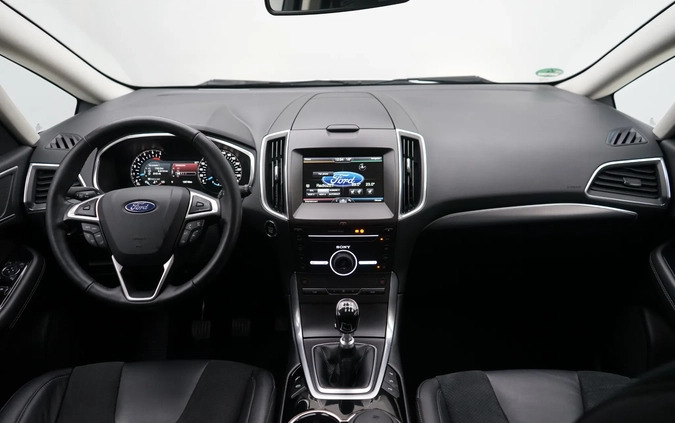 Ford S-Max cena 68999 przebieg: 187930, rok produkcji 2015 z Pajęczno małe 352